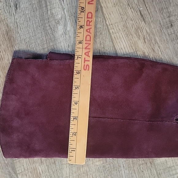 Steve madden suede boots. Nwot. Never wore. 6.5m ( burgundy) - Picture 11 of 15